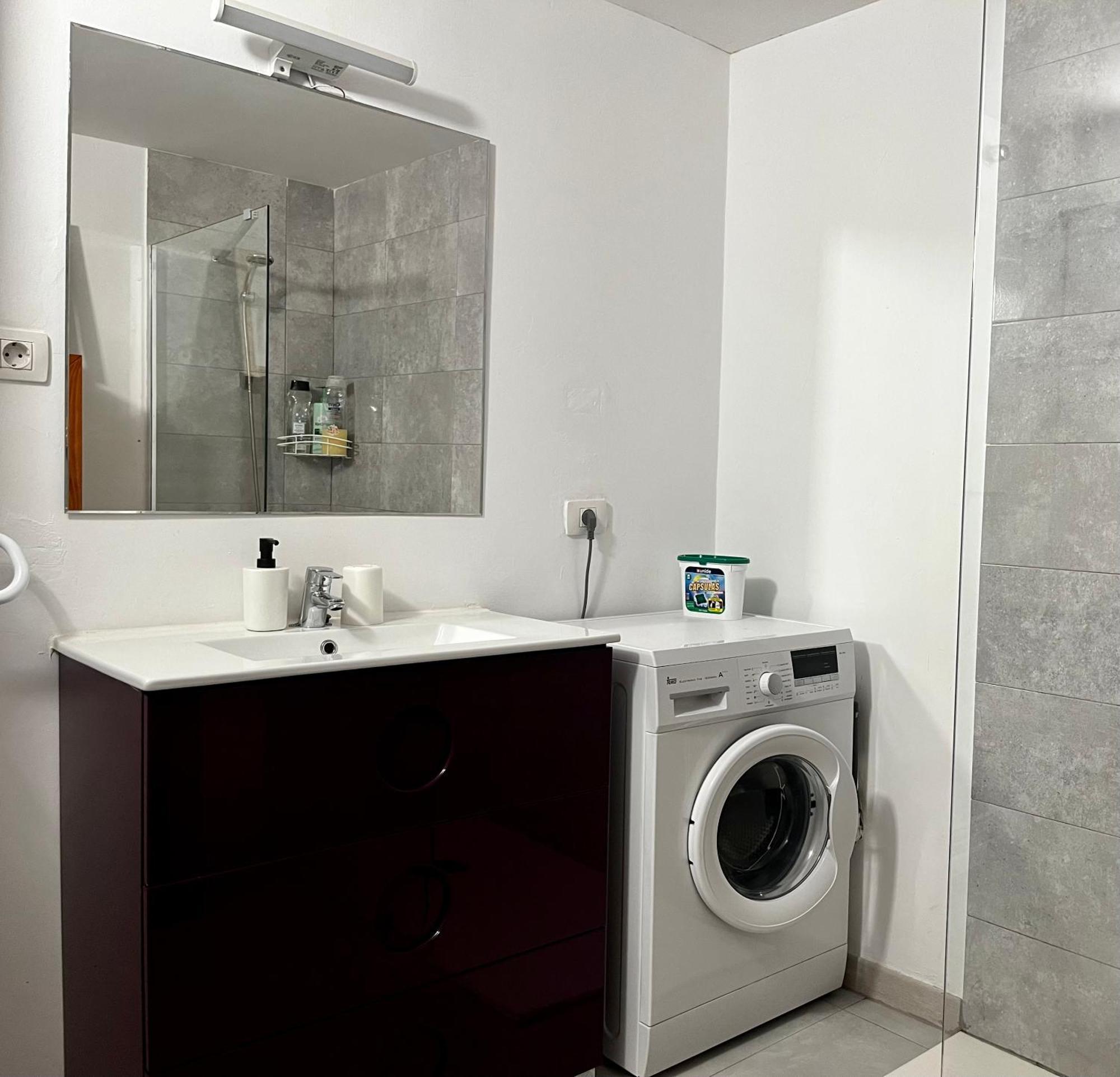 Top View Central Spacious Apartment San Bartolome Bagian luar foto